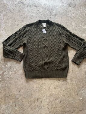 L.L. Bean Men's Olive Green Cable Crewneck Sweater